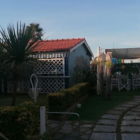 Bed & Breakfast Venezia Марина-ди-Каррара Экстерьер фото